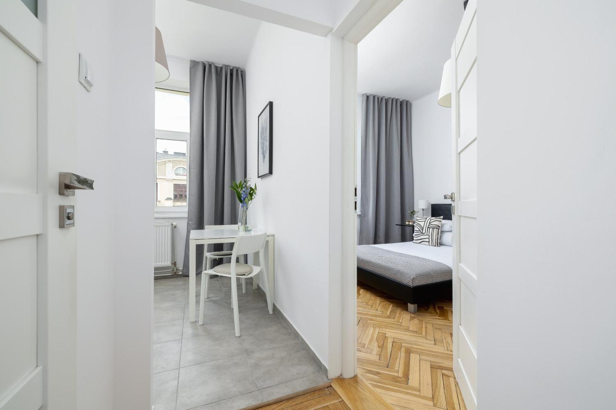 1-Bedroom Apartment - Dluga 65 Street Krasków Eksteriør bilde